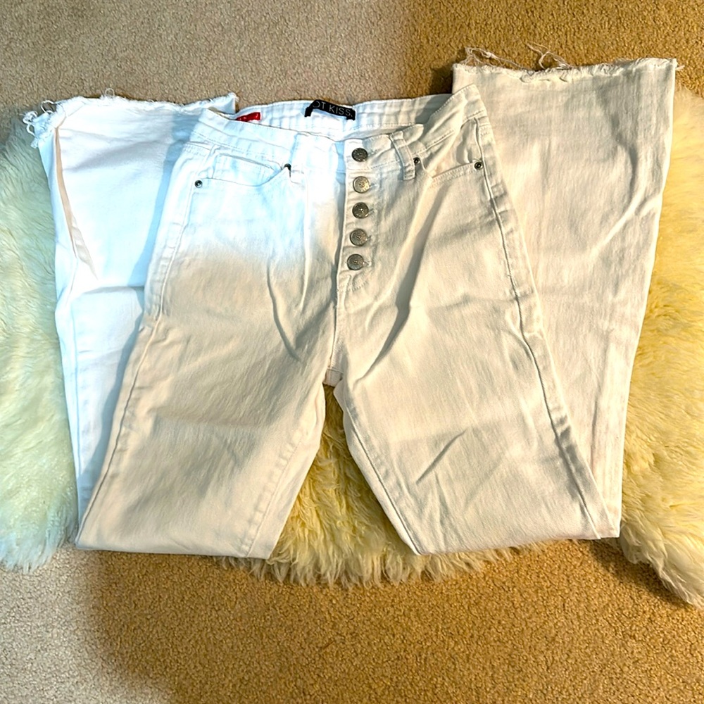 •Women’s Hot Kiss Highest Rise Flare Jeans•Size 7•
